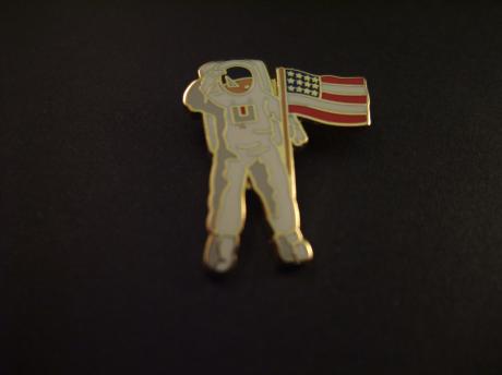 Ruimtevaarder, astronaut met Amerikaanse vlag